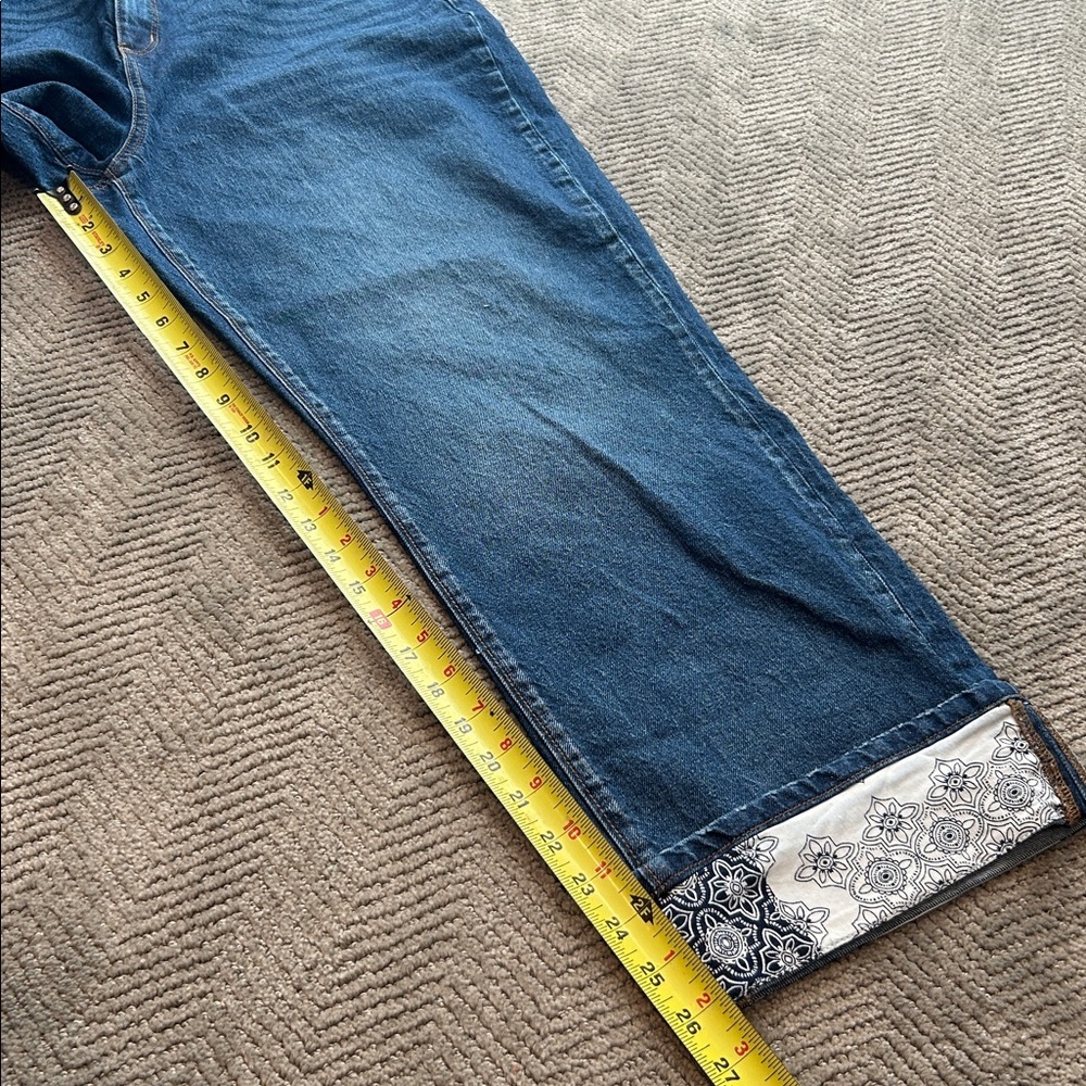 LOFT The Straight Crop High Rise Jeans Size 32 Tall - Picture 10 of 10